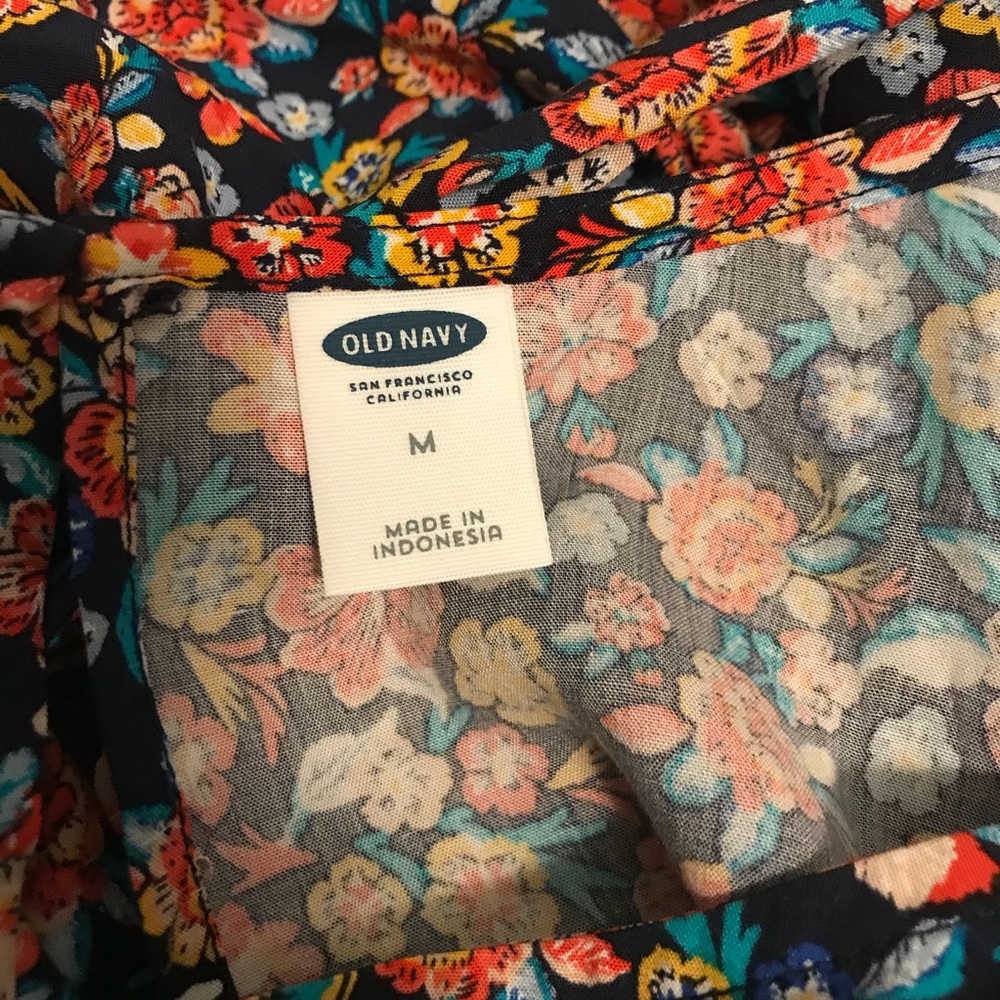 Old Navy Floral Dress - Picture 3 of 8